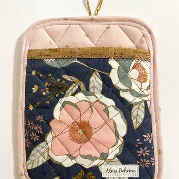 Alma Boheme Handmade Cork & Cotton Sustainable Potholder with Pocket