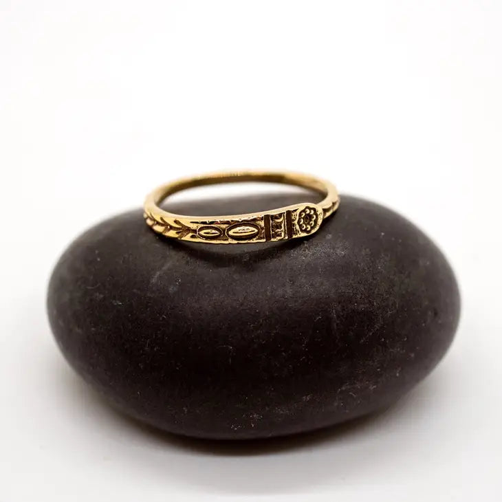 Baizaar Brass Etched Band Ring